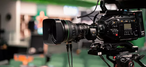 How Do I Choose the Right Hybrid Event Production Company?