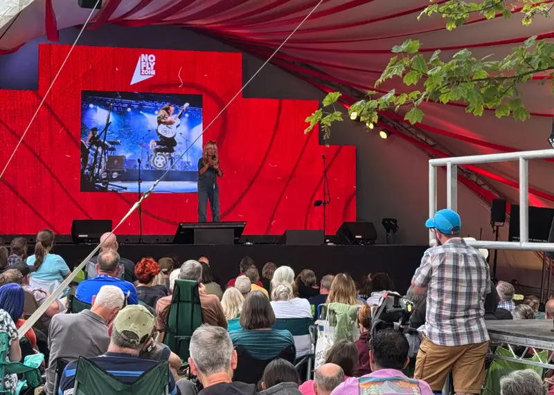 Live Streaming from a Festival Field